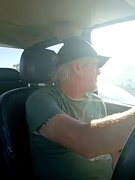 Snapshot of TTolbert chatting on January 14, 2025, 5:12 pm TTolbert online show from January 14, 2025, 5:12 pm