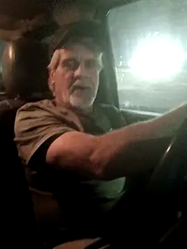 Snapshot of TTolbert chatting on January 25, 2025, 9:04 am TTolbert online show from January 25, 2025, 9:04 am