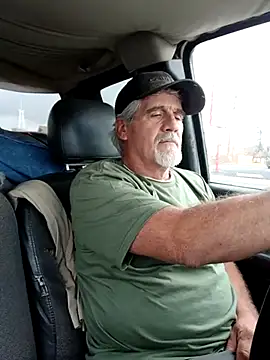 Snapshot of TTolbert chatting on March 7, 2025, 6:11 pm TTolbert online show from March 7, 2025, 6:11 pm