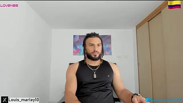 Snapshot of Louis_marley__ chatting on February 10, 2025, 8:42 pm Louis marley online show from February 10, 2025, 8:42 pm