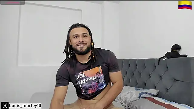 Snapshot of Louis_marley__ chatting on June 12, 2026, 7:33 pm Louis marley online show from June 12, 2026, 7:33 pm