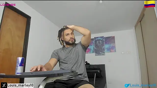 Snapshot of Louis_marley__ chatting on March 13, 2025, 2:16 am Louis marley online show from March 13, 2025, 2:16 am