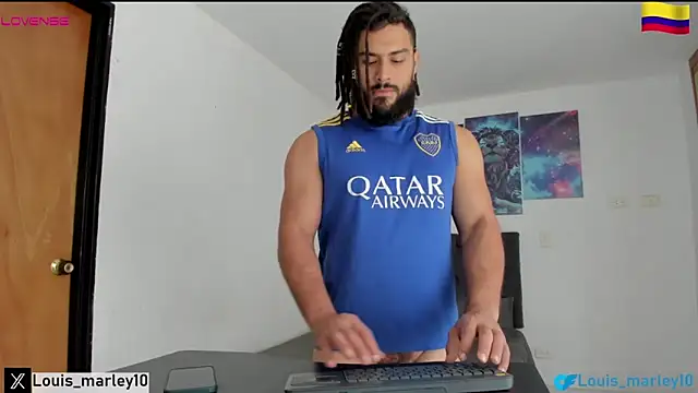Snapshot of Louis_marley__ chatting on September 25, 2025, 4:02 pm Louis marley online show from September 25, 2025, 4:02 pm