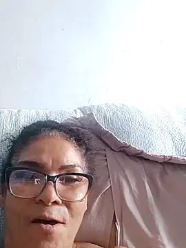 Delicy1 online show from December 14, 2025, 12:22 pm