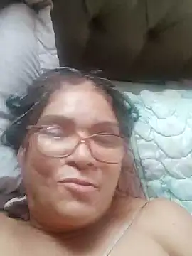 Delicy1 online show from February 23, 2025, 8:00 pm