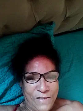 Delicy1 online show from October 26, 2025, 11:10 am