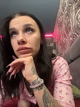 Queen of pain online show from March 28, 2026, 7:53 am