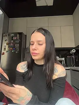 Queen of pain online show from March 25, 2026, 7:08 am