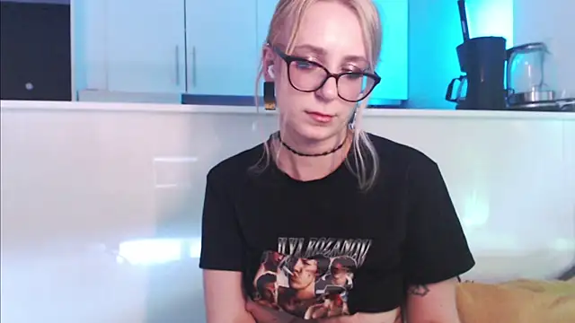 welliza online show from May 18, 2026, 4:07 am
