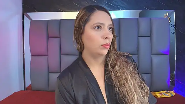  MiaBrown  online show from September 29, 2025, 12:11 pm