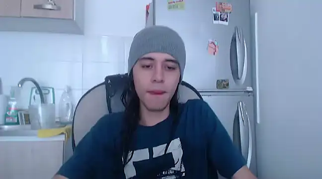 dussan online show from March 3, 2025, 7:39 pm