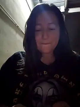 angelbaby1998 online show from December 16, 2024, 4:45 am