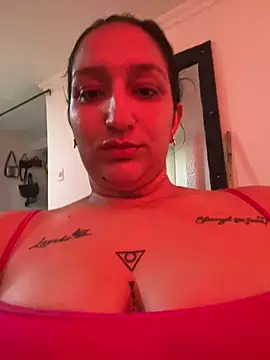 Snapshot of liz_dirty chatting on July 21, 2026, 9:49 pm liz dirty online show from July 21, 2026, 9:49 pm