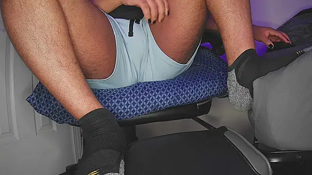 teaser4  online show from February 2, 2025, 4:48 am