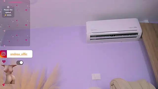 Andrea Marinn online show from February 5, 2026, 2:18 am