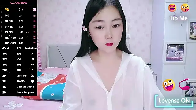 Elvira baby online show from April 13, 2026, 2:37 am