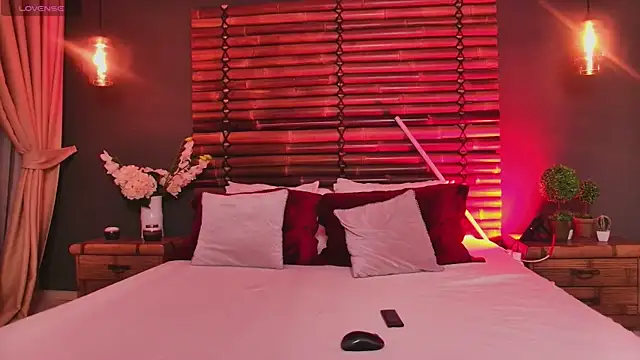 EllaViceX online show from November 22, 2025, 5:28 am