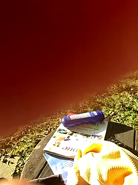 hottottrot691 online show from September 28, 2025, 9:11 pm