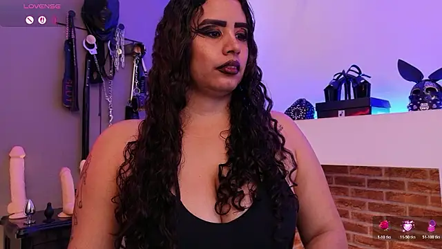 MariaGaitan online show from February 5, 2026, 7:10 pm