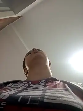 MariaGaitan online show from October 25, 2025, 7:03 pm