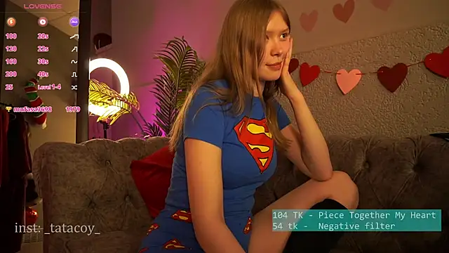 Snapshot of TataCoy chatting on February 17, 2025, 3:00 pm TataCoy online show from February 17, 2025, 3:00 pm