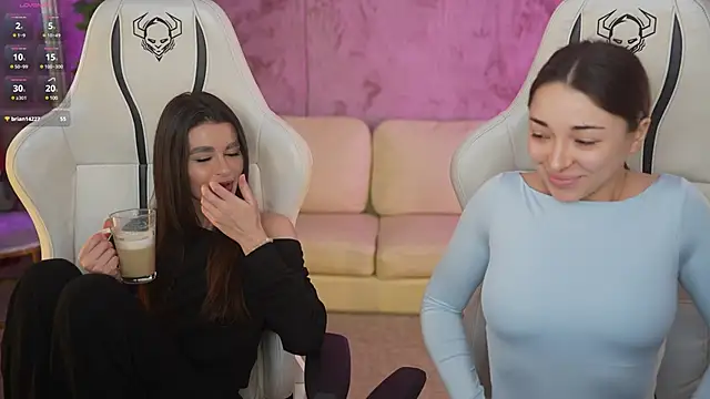 Jasmine Flow online show from February 4, 2025, 8:02 am