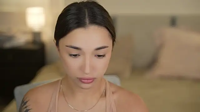 Jasmine Flow online show from October 5, 2025, 10:28 am