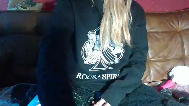 Snapshot of Strip-Nomy chatting on February 27, 2025, 3:08 am Strip-Nomy online show from February 27, 2025, 3:08 am