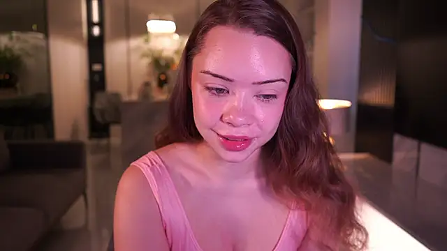 VixenMia online show from October 29, 2025, 3:05 am