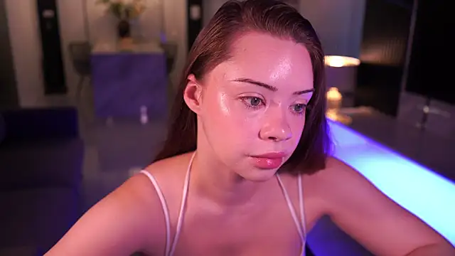 VixenMia online show from November 15, 2025, 2:59 am