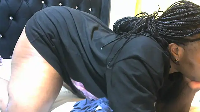 Nasty sweet ass online show from November 4, 2025, 6:22 pm