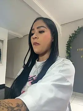 Luisa Fernandaa online show from October 16, 2025, 4:15 pm