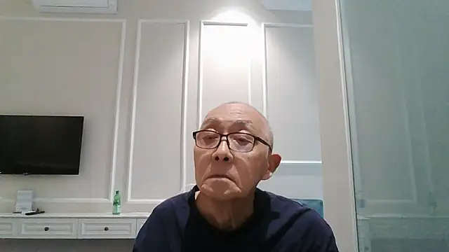 Snapshot of daver-man chatting on November 2, 2025, 2:05 am daver-man online show from November 2, 2025, 2:05 am