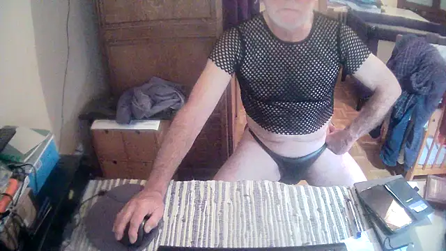 terrybare online show from December 4, 2025, 7:13 pm