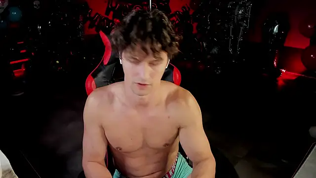 dirty-boss online show from November 29, 2025, 2:44 am