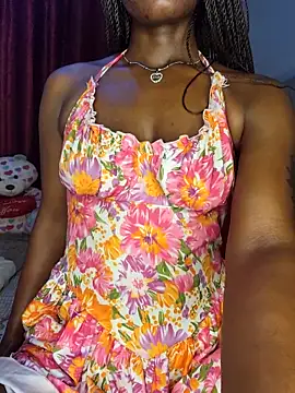 NicRaisaa online show from April 3, 2026, 7:15 am