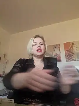 Ladykaos online show from March 19, 2025, 2:35 pm