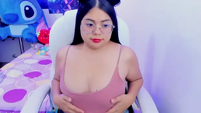 Snapshot of esmeralda112 chatting on March 7, 2025, 9:59 pm esmeralda112 online show from March 7, 2025, 9:59 pm