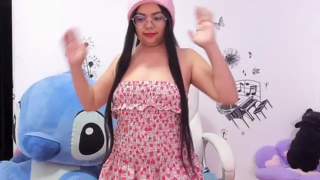 Snapshot of esmeralda112 chatting on September 11, 2025, 9:53 am esmeralda112 online show from September 11, 2025, 9:53 am