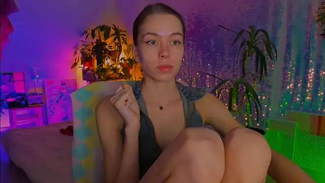 Snapshot of poli__ chatting on February 3, 2026, 4:01 pm poli online show from February 3, 2026, 4:01 pm