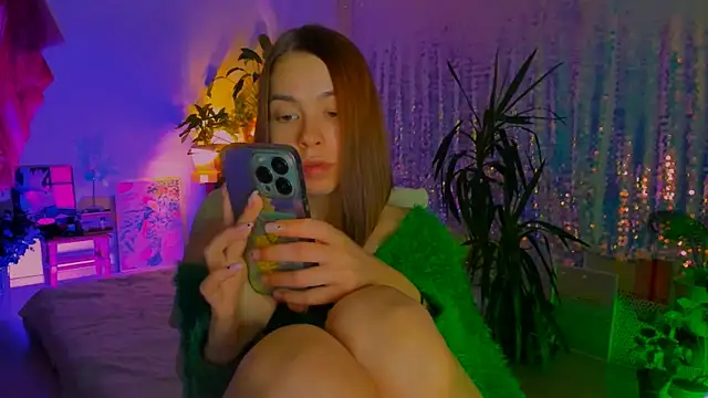 Snapshot of poli__ chatting on October 26, 2025, 11:10 am poli online show from October 26, 2025, 11:10 am