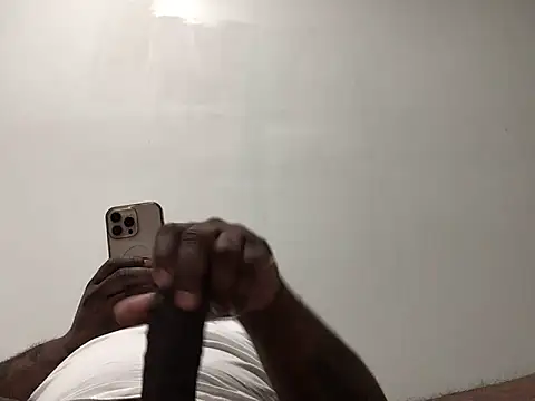 Snapshot of AceNSamara chatting on December 2, 2025, 1:17 am AceNSamara online show from December 2, 2025, 1:17 am