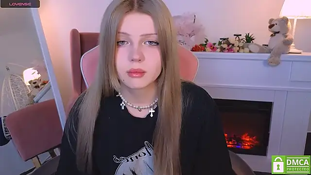 Snapshot of Grace_and__Jacob chatting on March 20, 2025, 11:16 am Grace and Jacob online show from March 20, 2025, 11:16 am