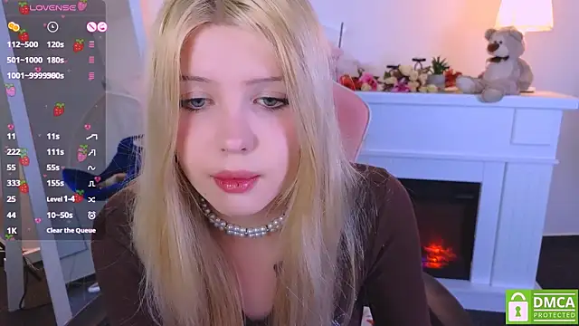 Snapshot of Grace_and__Jacob chatting on March 6, 2025, 8:16 pm Grace and Jacob online show from March 6, 2025, 8:16 pm