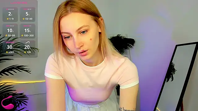 Snapshot of Jess_Anders_ chatting on November 10, 2025, 6:51 am Jess Anders online show from November 10, 2025, 6:51 am