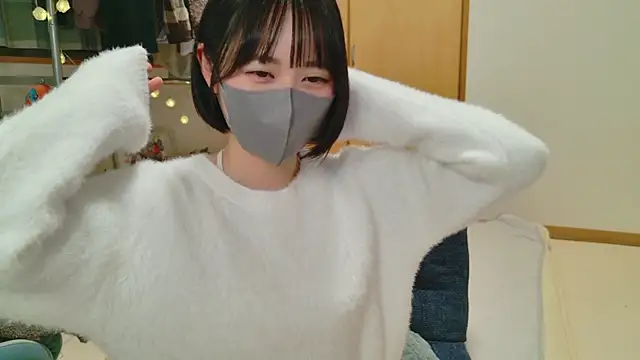 Snapshot of HIKARI_x0 chatting on February 14, 2025, 2:12 pm HIKARI x0 online show from February 14, 2025, 2:12 pm