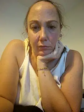 Wisie Cutie online show from September 27, 2025, 11:33 pm