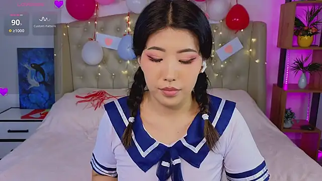 Wendy  Hills online show from February 12, 2025, 3:49 pm