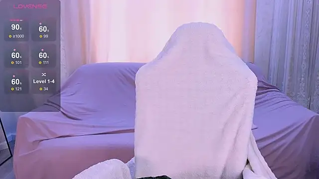 Snapshot of Wendy__Hills chatting on November 17, 2025, 5:33 am Wendy Hills online show from November 17, 2025, 5:33 am