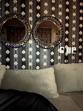 Snapshot of AnnaAnn chatting on October 18, 2025, 10:01 pm AnnaAnn online show from October 18, 2025, 10:01 pm